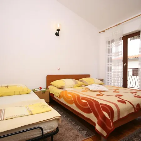 Lägenhet Apartments By The Sea Starigrad, Paklenica - 6579