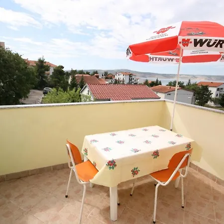 Apartments By The Sea Starigrad, Paklenica - 6579 *