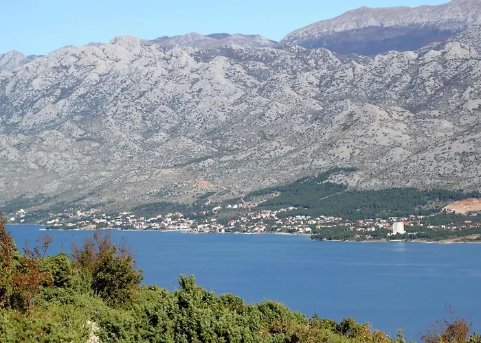 Lägenhet Apartments By The Sea Starigrad, Paklenica - 6579